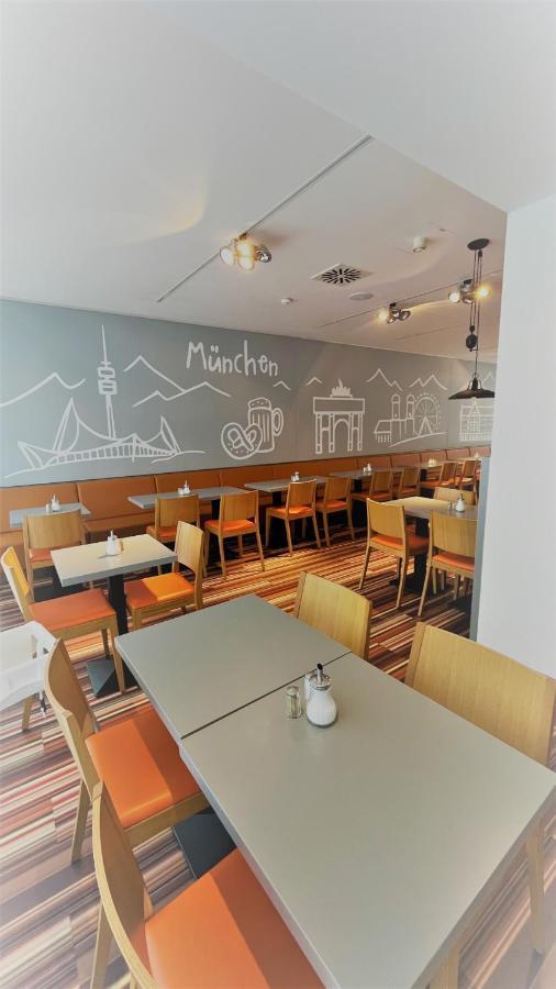 Styles Hotel Muenchen Messe Exterior photo
